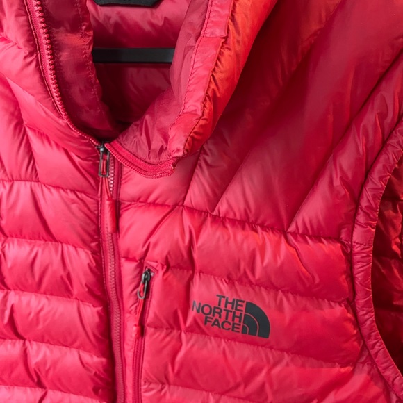 North Face down vest - mens L - Picture 2 of 3